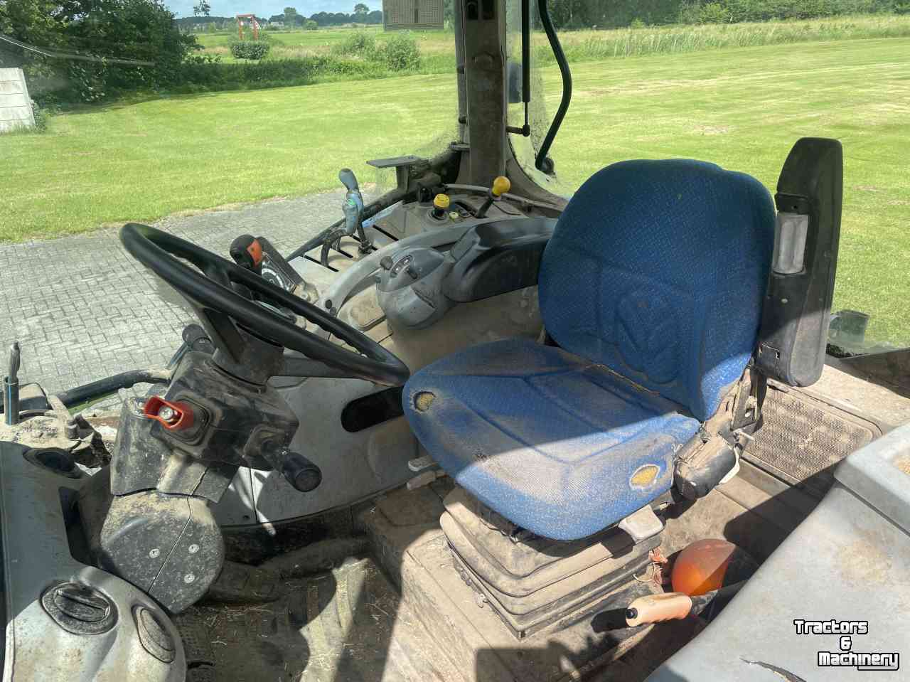 Tractor New Holland T6030 Delta
