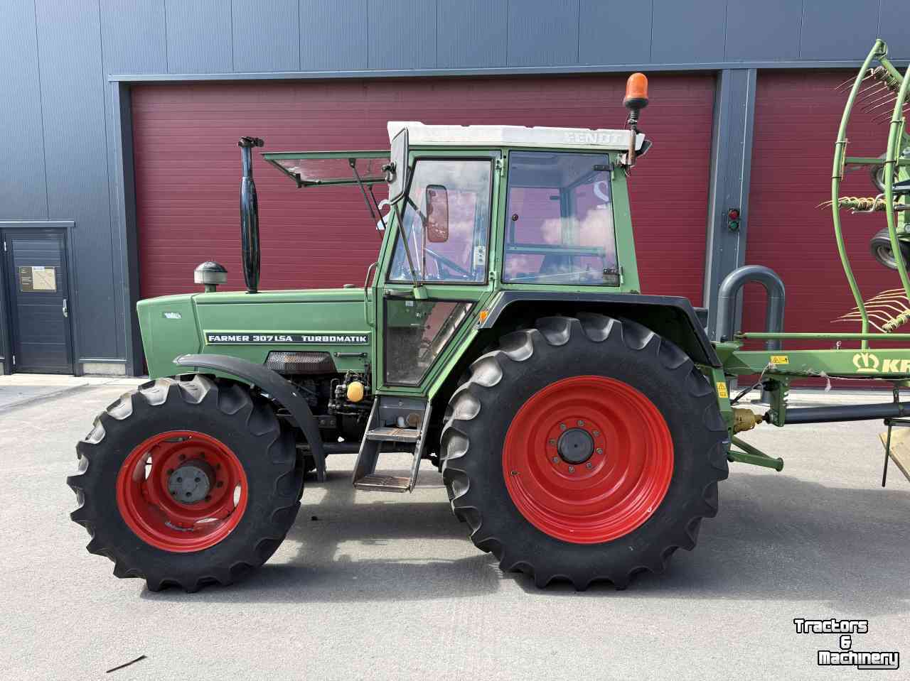Tractor Fendt Farmer 307 LSA turboMATIK
