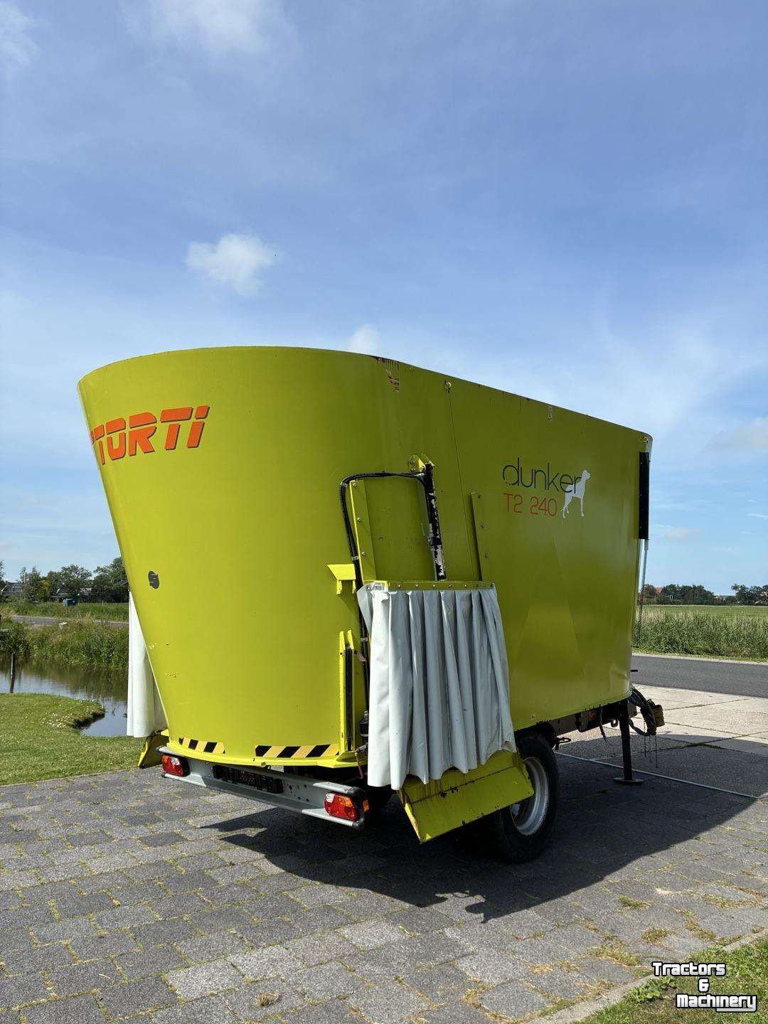 Feed mixer Storti Dunker T2 240