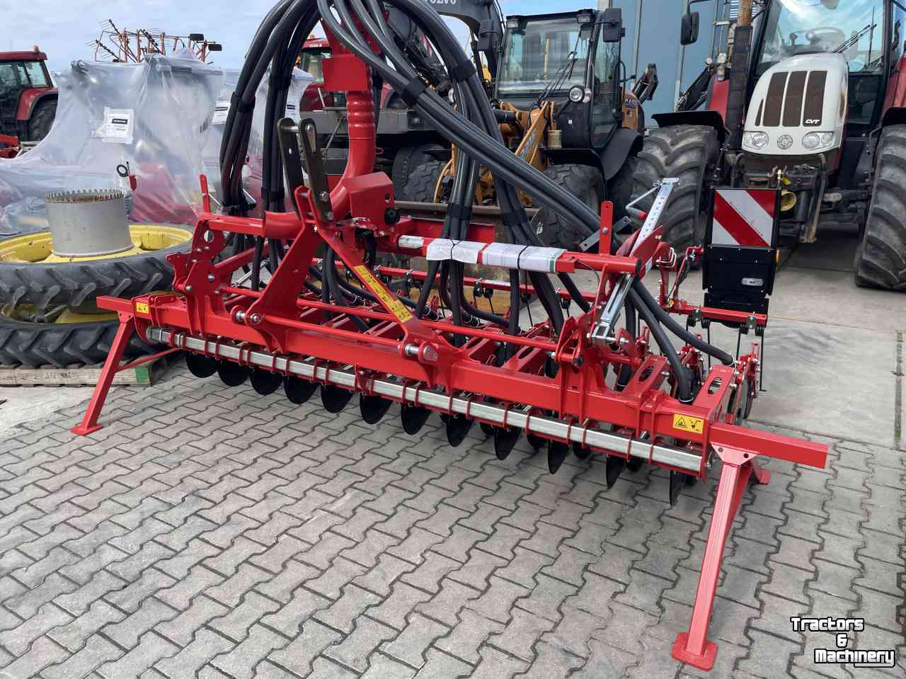 Seed drill Kverneland CB 300 met 3 punt aankoppeling