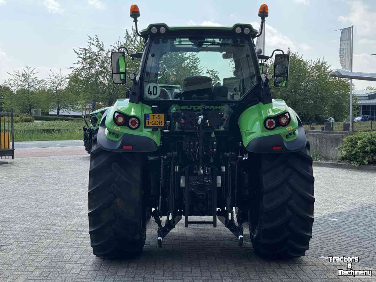 Tractor Deutz-Fahr Agrotron 6150-4TTV vario Fronthef Stage V  Lucht Hydr rem vol GPS 40/50km