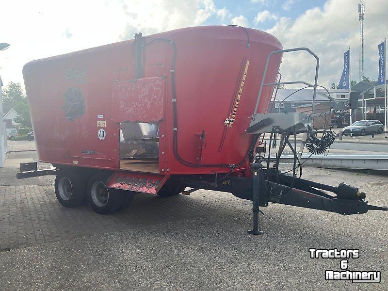 Vertical feed mixer Peecon Biga 30m3 Twin VME 107-30