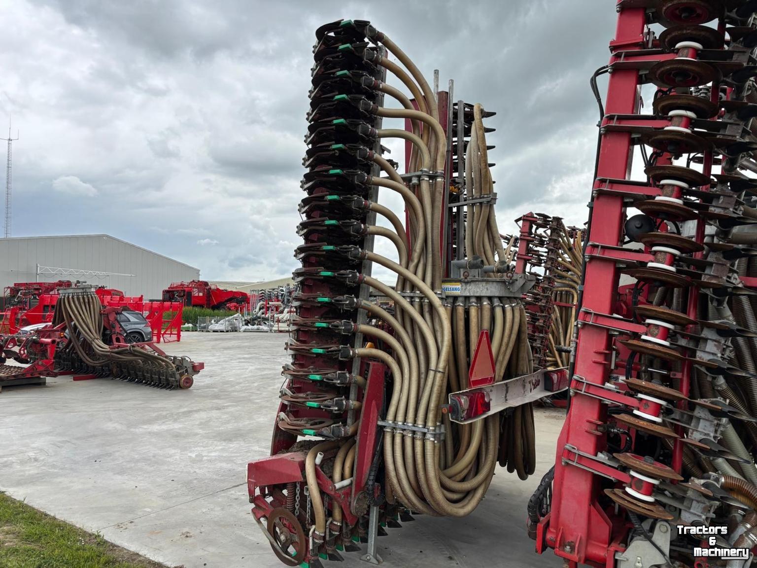 Grassland injector Vredo 840 dubbele schijf graslandbemester