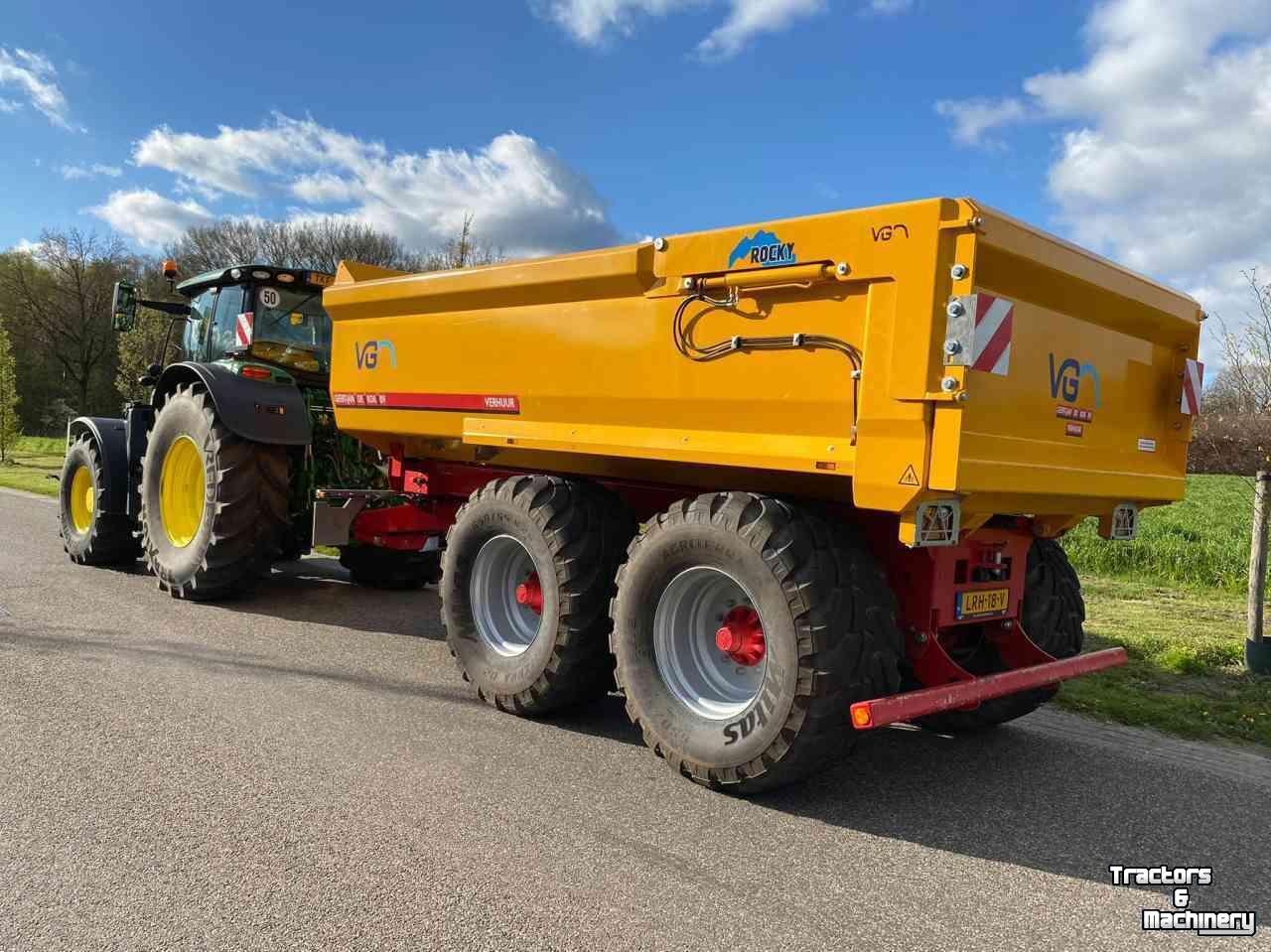 Tractor John Deere 6175R Tractor 220 Pk + Gronddumper Tandemasser (22 ton)