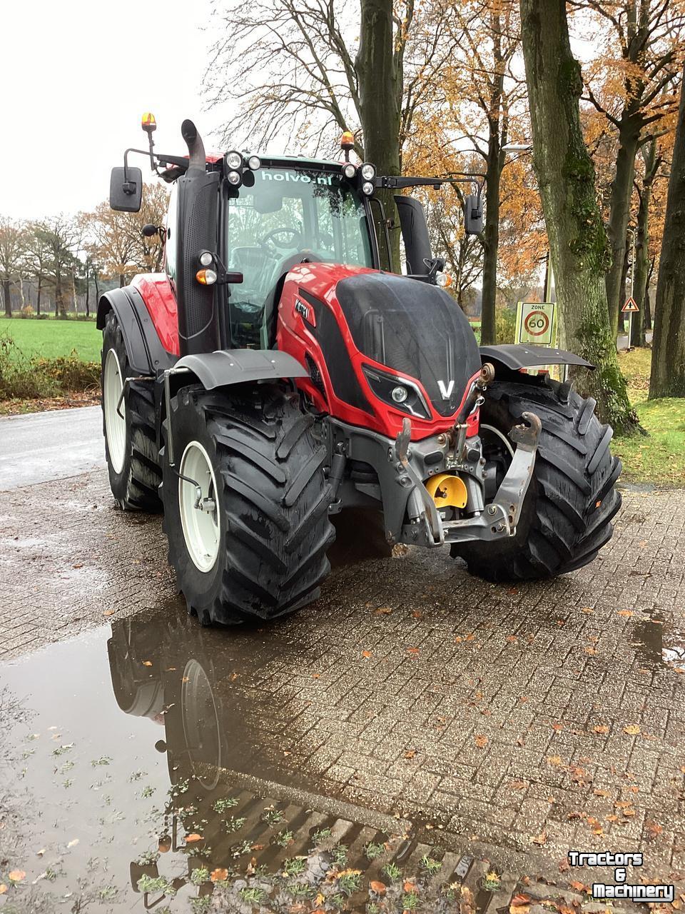 Tractor Valtra T234A