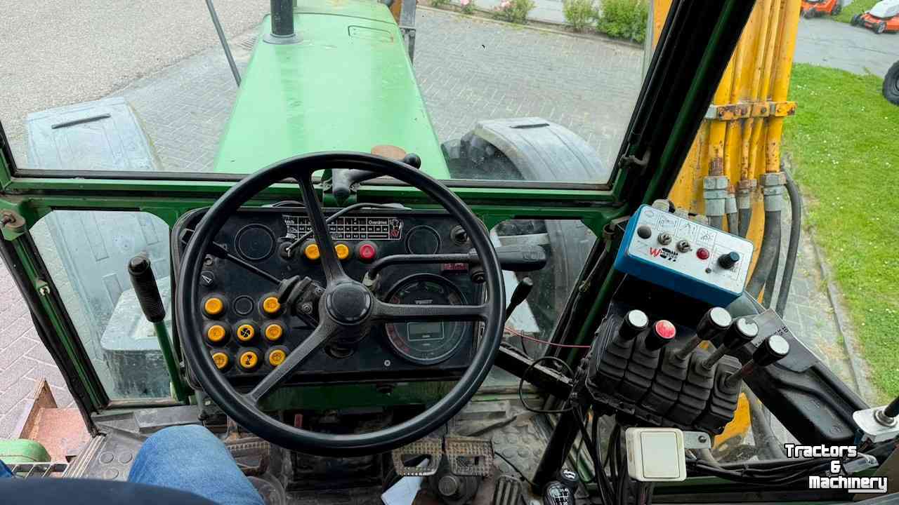 Tractor Fendt 311 LSA met Herder maaiarm