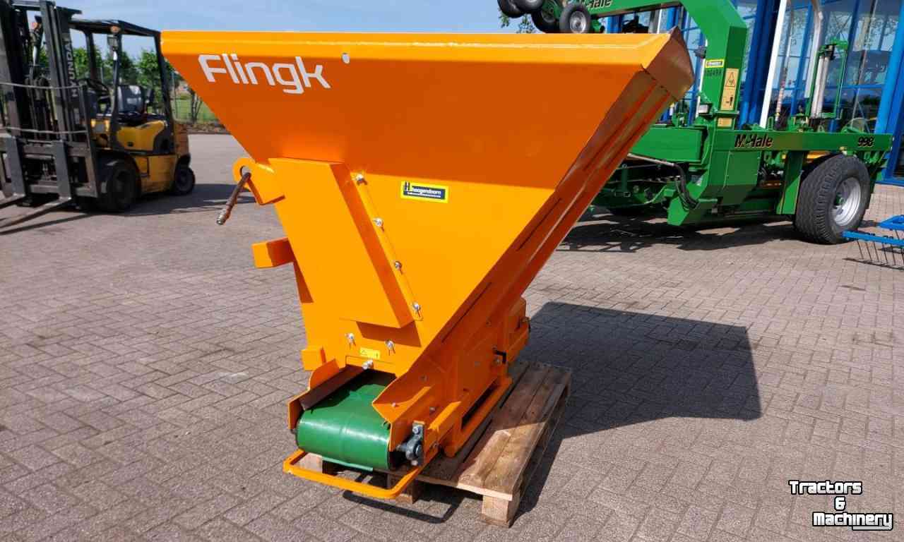Sawdust spreader for boxes Flingk ZX1200 Instrooibak