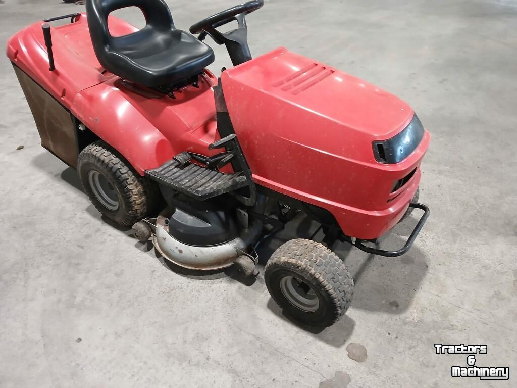 Ride-on mower Honda HF 2216