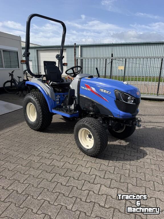 Tractor  tm 4230