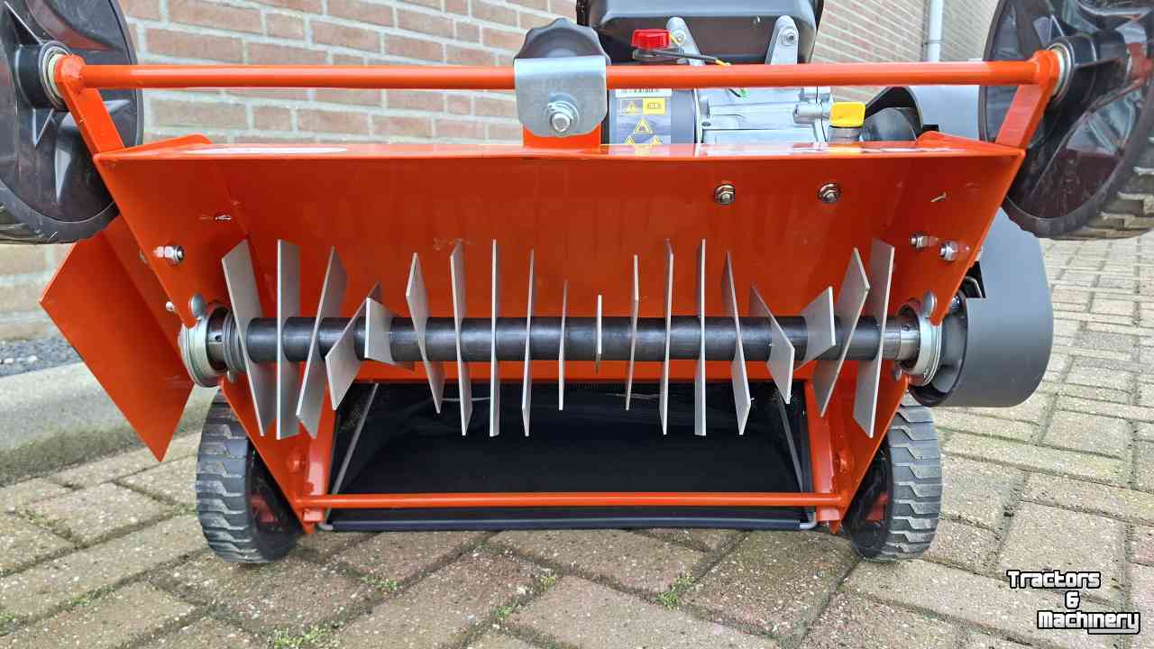 Other lawn and garden equipment and accessories  Dormak SC45 Verticuteermachine