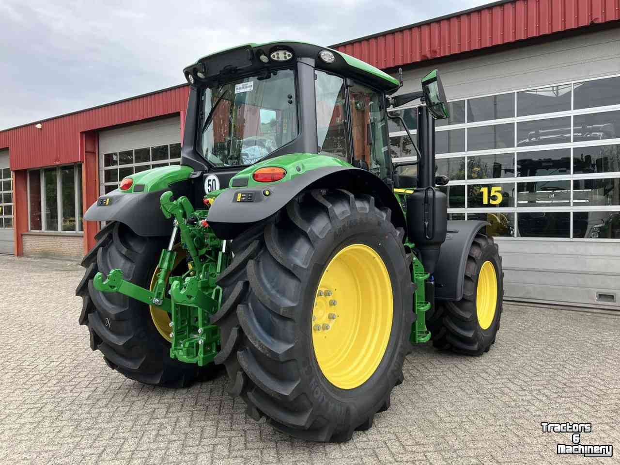 Tractor John Deere 6M 150