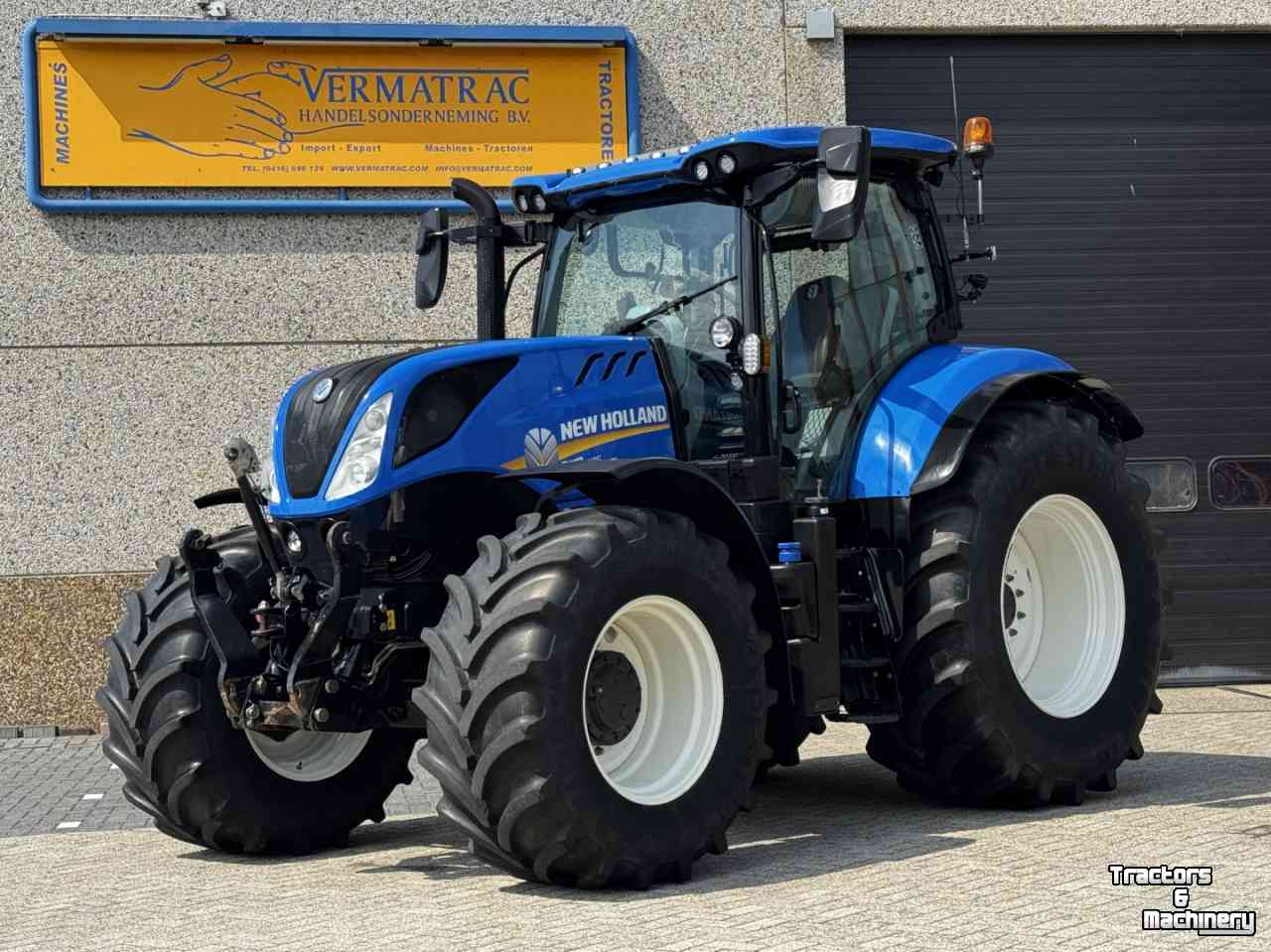Tractor New Holland T7.225AC vario Stage V  Full options GPS  Lucht Hydr rem