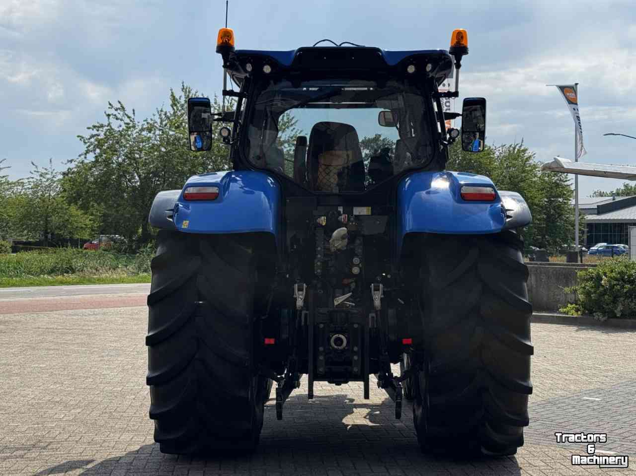 Tractor New Holland T7.225AC vario Stage V  Full options GPS  Lucht Hydr rem