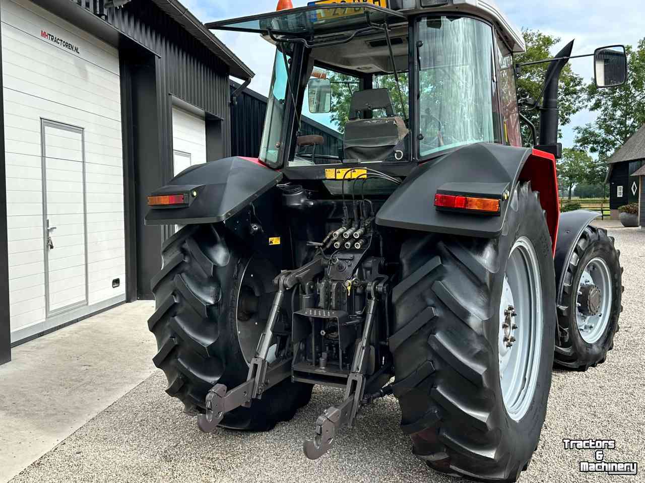 Tractor Massey Ferguson 6180