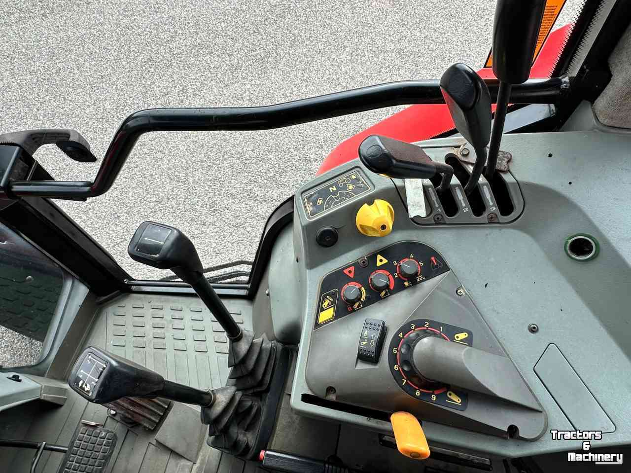 Tractor Massey Ferguson 6180