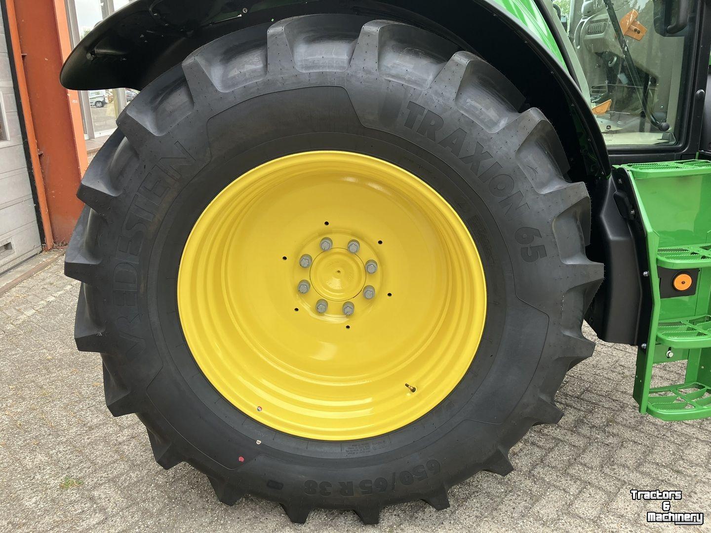 Tractor John Deere 6M 150