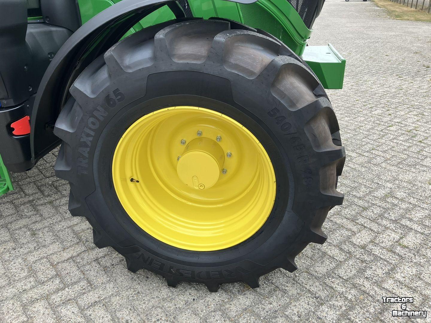 Tractor John Deere 6M 150