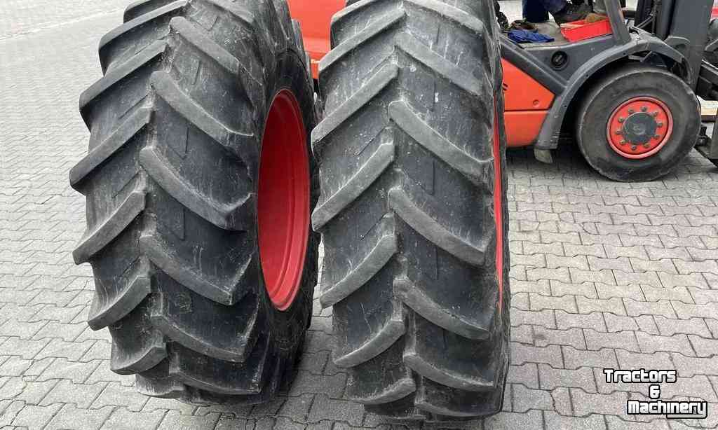 Wheels, Tyres, Rims & Dual spacers Michelin 16.9R28