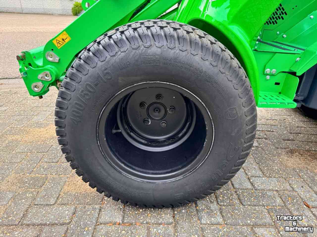 Wheelloader Avant 755i TDS Stage V Shovel