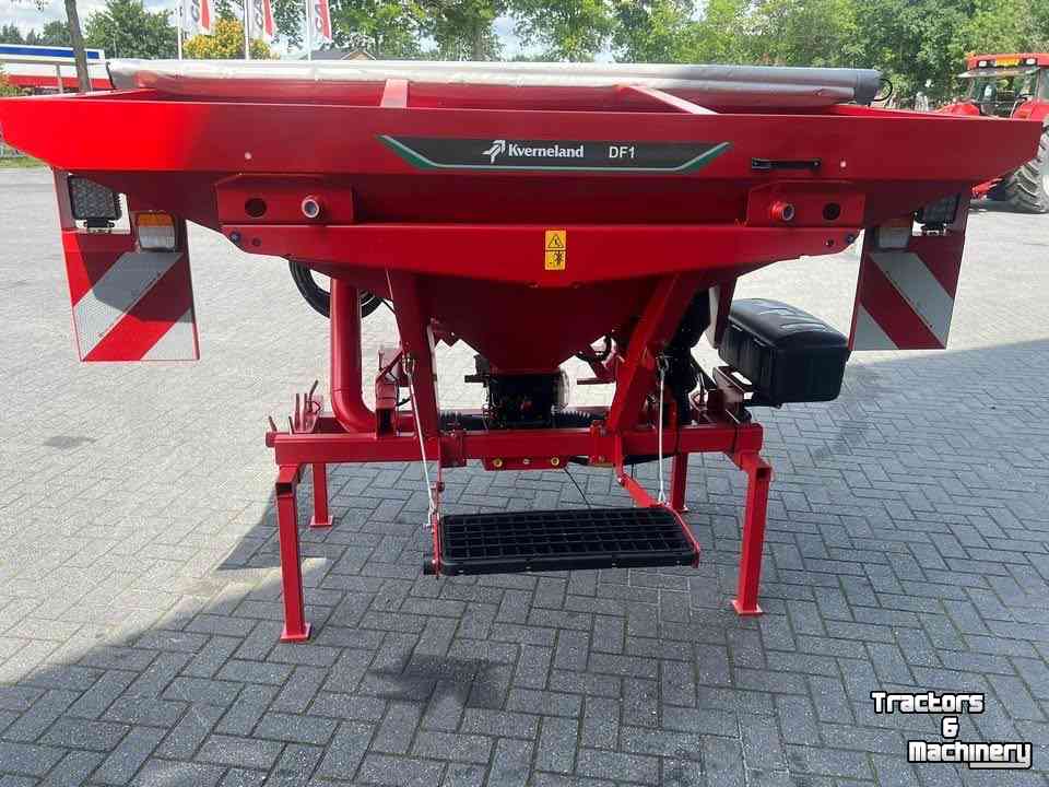 Seed drill Kverneland DF-1 fronttank