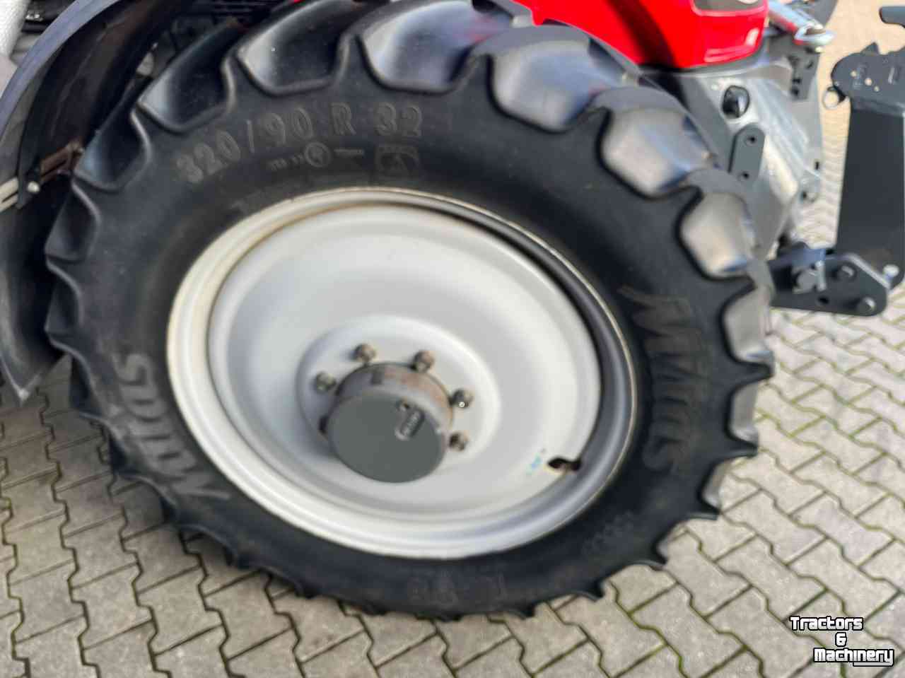 Wheels, Tyres, Rims & Dual spacers Massey Ferguson 13.6R48 - 320/90R32