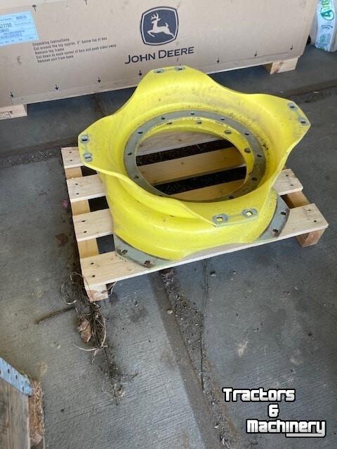 Wheels, Tyres, Rims & Dual spacers John Deere Overige velgen