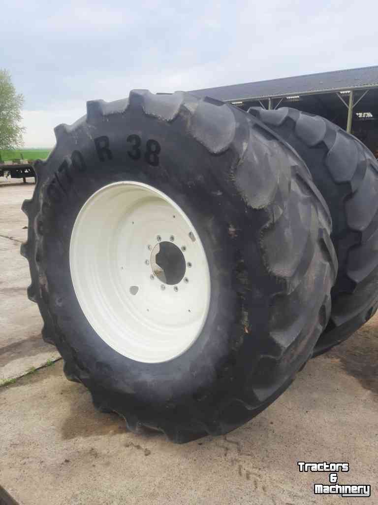Wheels, Tyres, Rims & Dual spacers Mitas 800/70r38 8007038 600/70r28 6007028