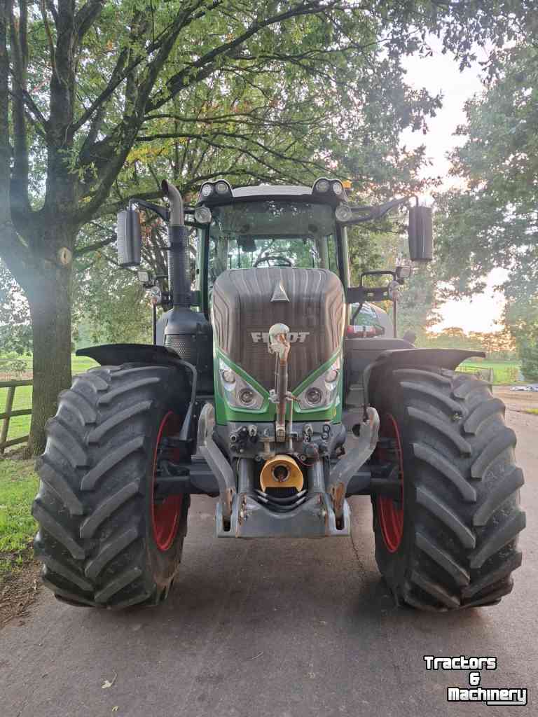 Tractor Fendt 828 S4 ProfiPlus