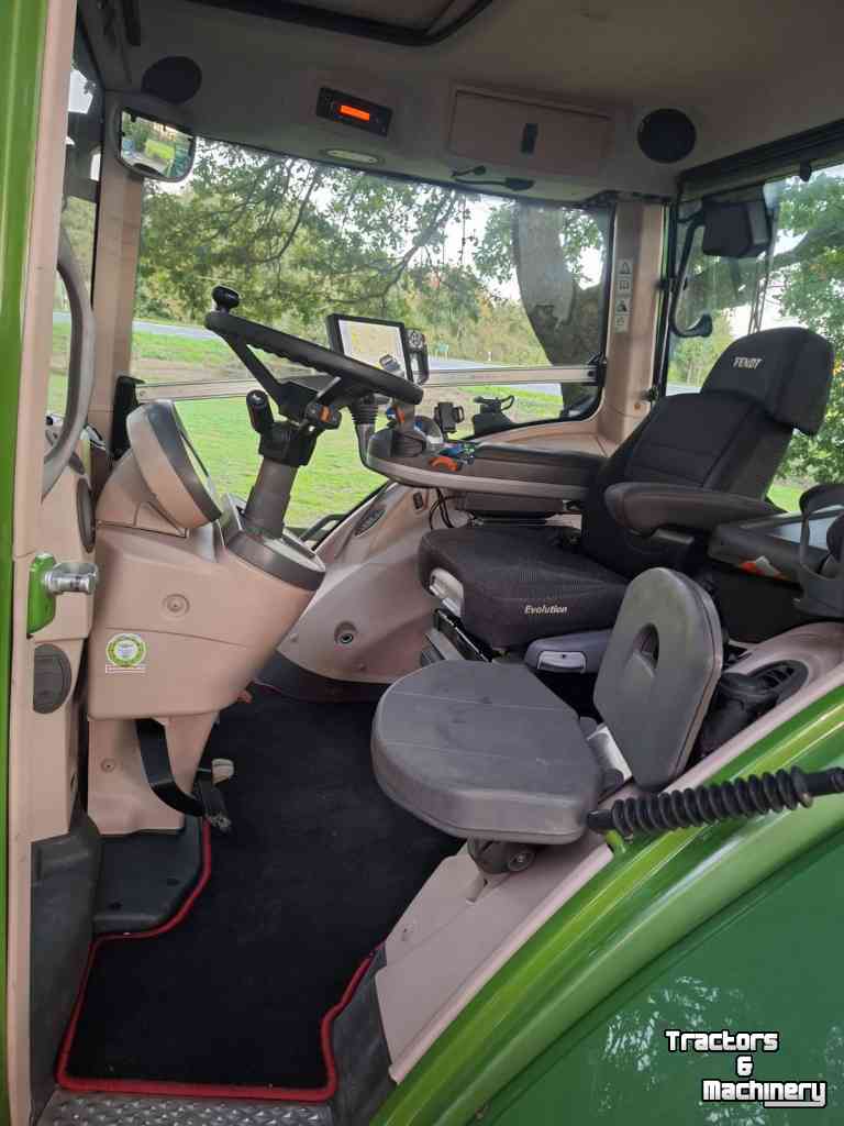 Tractor Fendt 828 S4 ProfiPlus