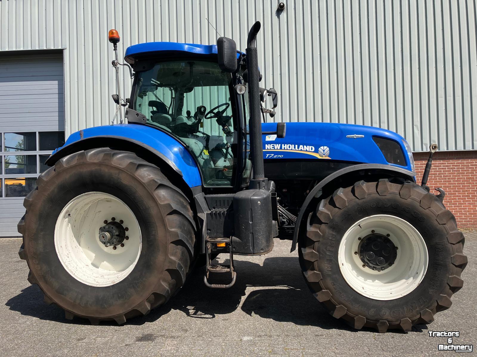 Tractor New Holland 270 AC