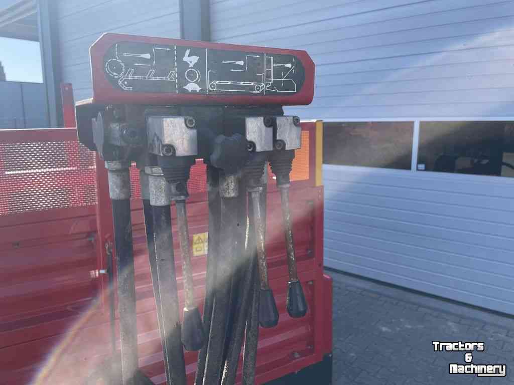 Silage-block distribution wagon Schuitemaker Amigo 20S