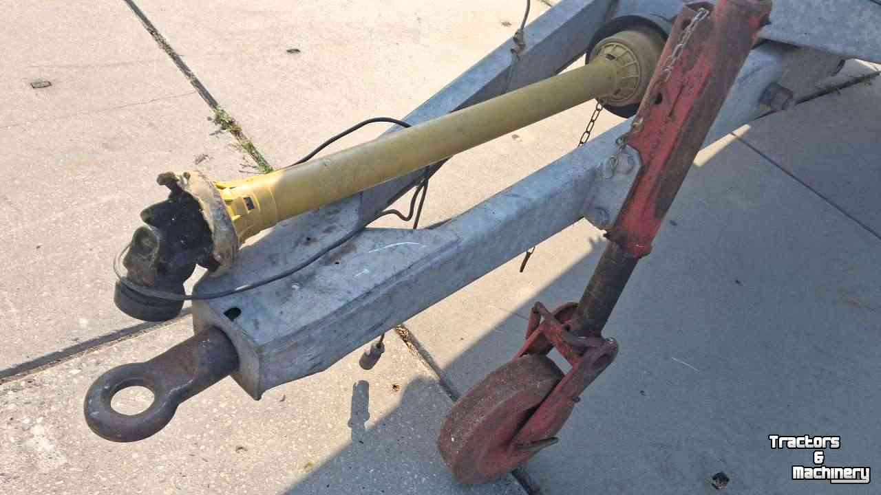 Manure spreader Agromet 6000