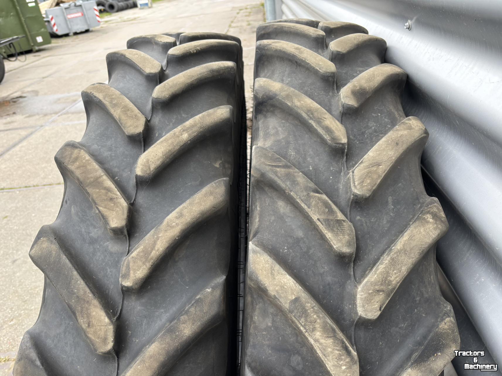 Wheels, Tyres, Rims & Dual spacers Firestone Performer 95