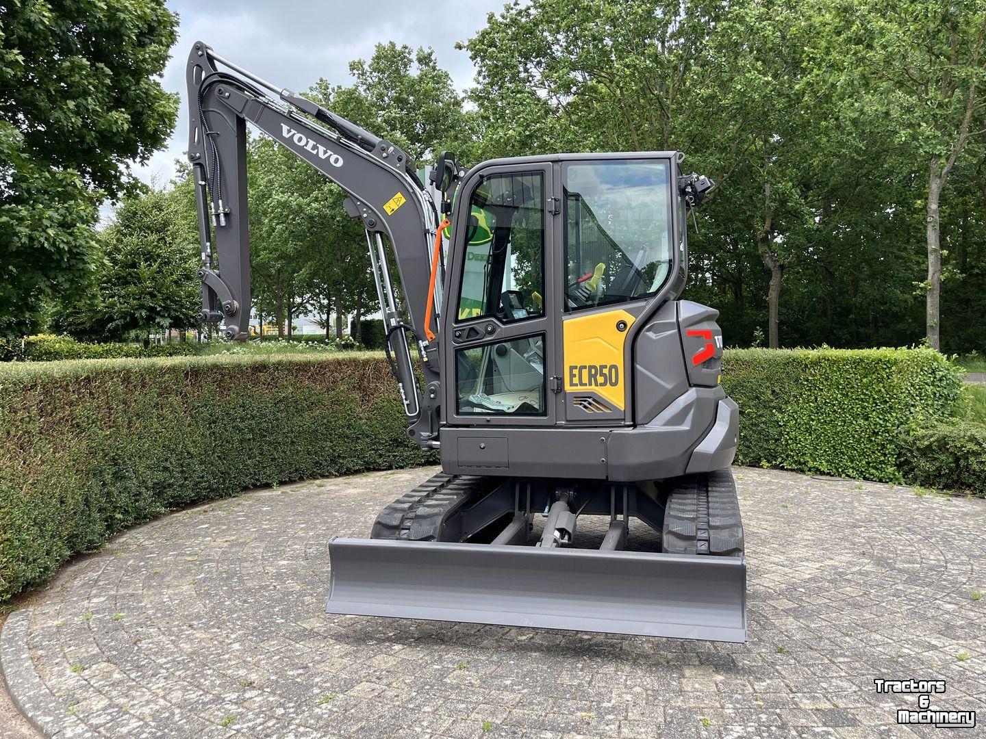 Excavator Volvo ECR 50F 