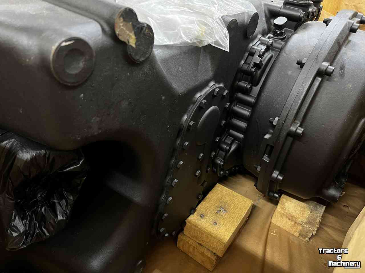 Wheelloader Case Complete Powershift versnellingsbak ZF voor Case CE 821E, 921E  New Holland W190B, W190BLR, W190B E.I.