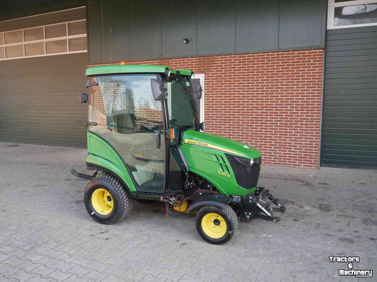Horticultural Tractors John Deere 1026R Fronhef PTO hydrostaat