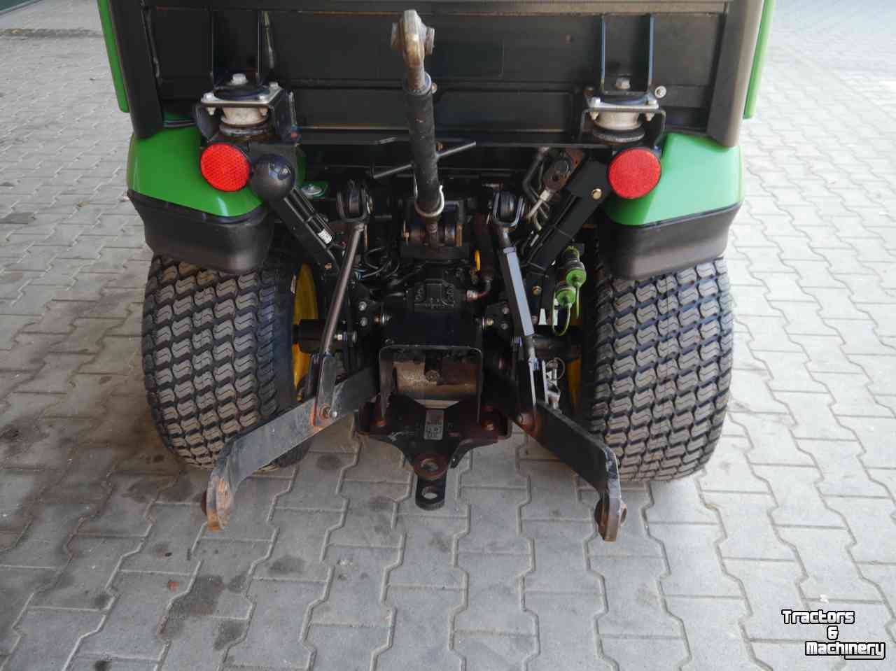 Horticultural Tractors John Deere 1026R Fronhef PTO hydrostaat