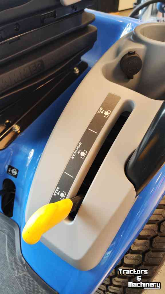 Horticultural Tractors New Holland Boomer 25 Compact