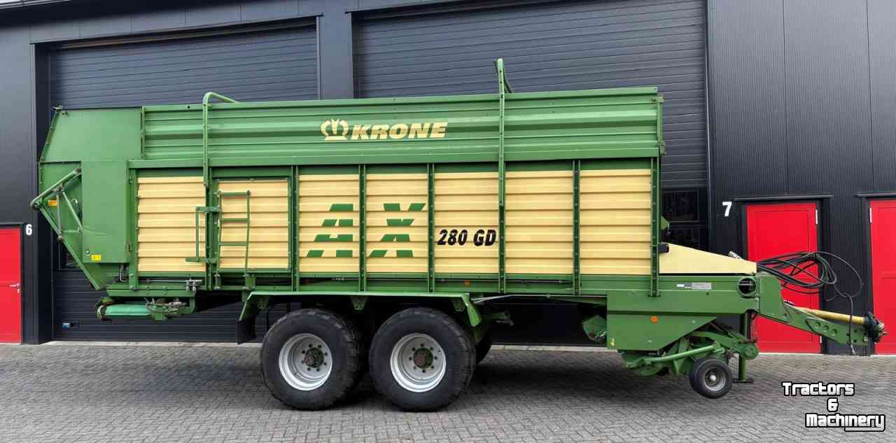 Self-loading wagon Krone AX 280
