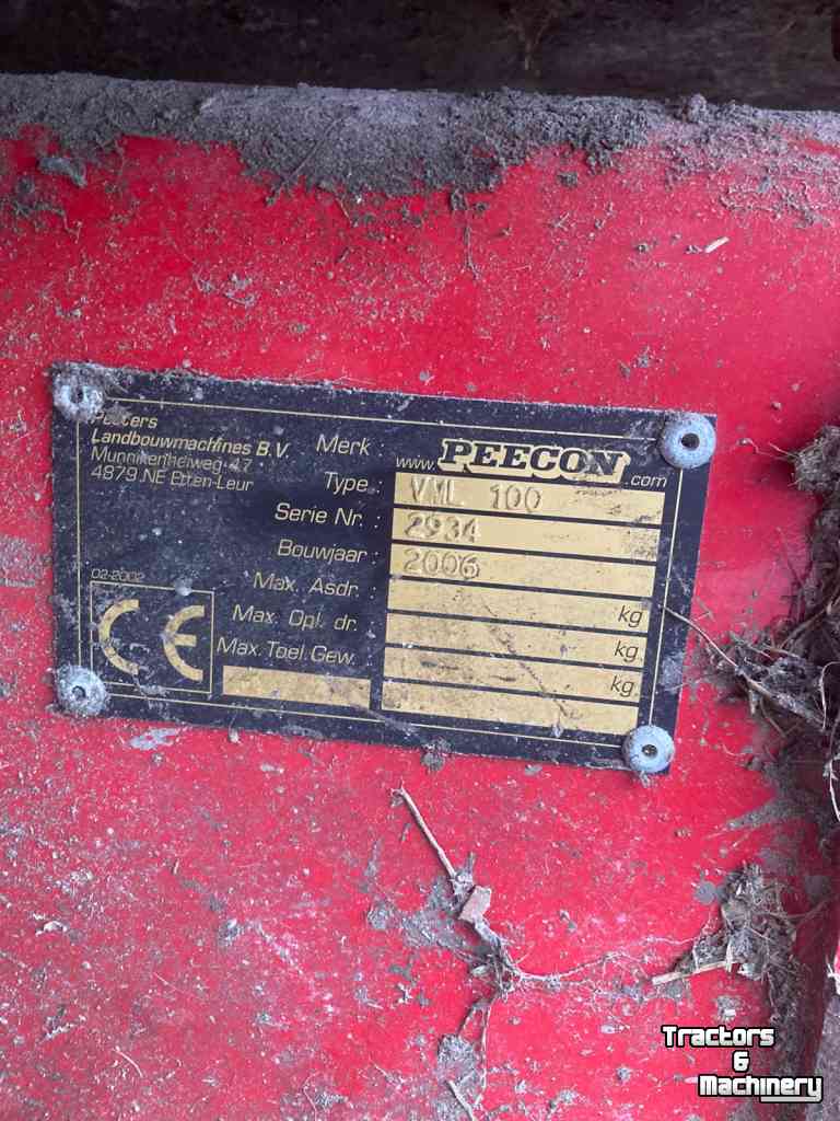 Vertical feed mixer Peecon VML 100 Voermengwagen