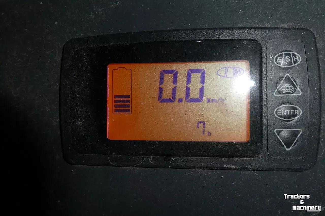 Forklift Baoli Elektrisch Overjarig weinig uren!! Lease &euro; 315,-- p/m* KBE30