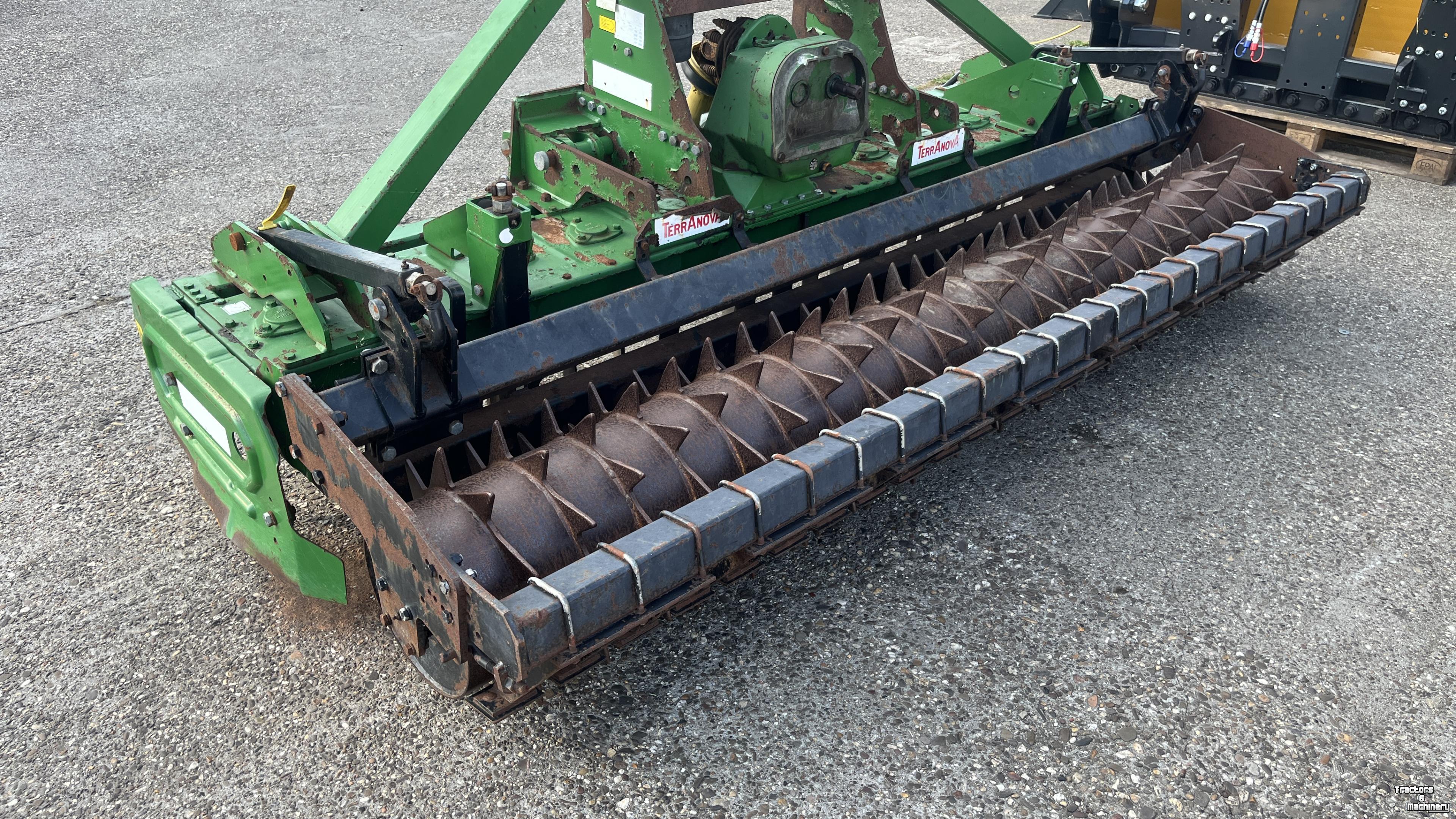 Rotary Harrow TerraNova TerraNova / Maschio 3 meter
