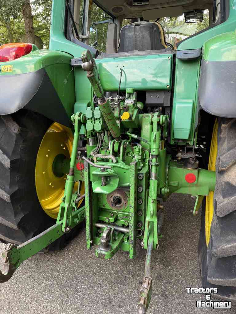Tractor John Deere 6220 AQ