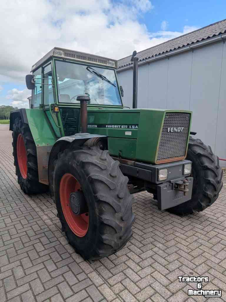 Tractor Fendt 611 LSA