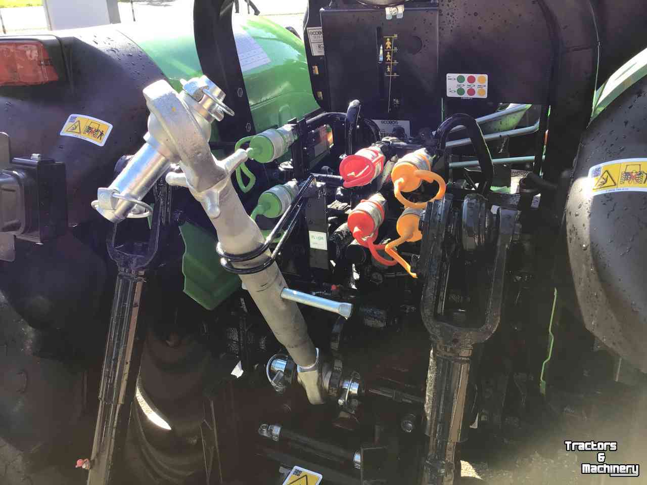 Tractor Deutz-Fahr 5080 DF Keyline (Kruipgang)