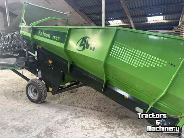Receiving hopper AVR Falcon 1800