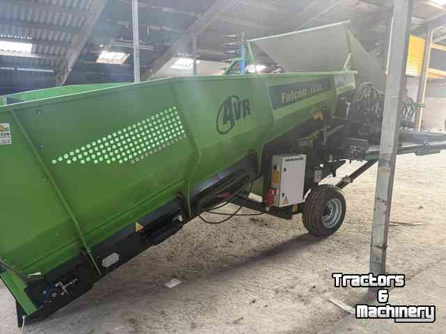Receiving hopper AVR Falcon 1800