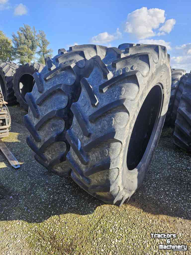 Wheels, Tyres, Rims & Dual spacers BKT 520/85R42 20.8R42
