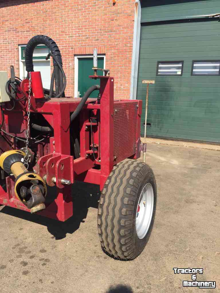 Ditch bank fraize Bos walkantfrees grabenkantenfräse rotary cutter hydraulisch