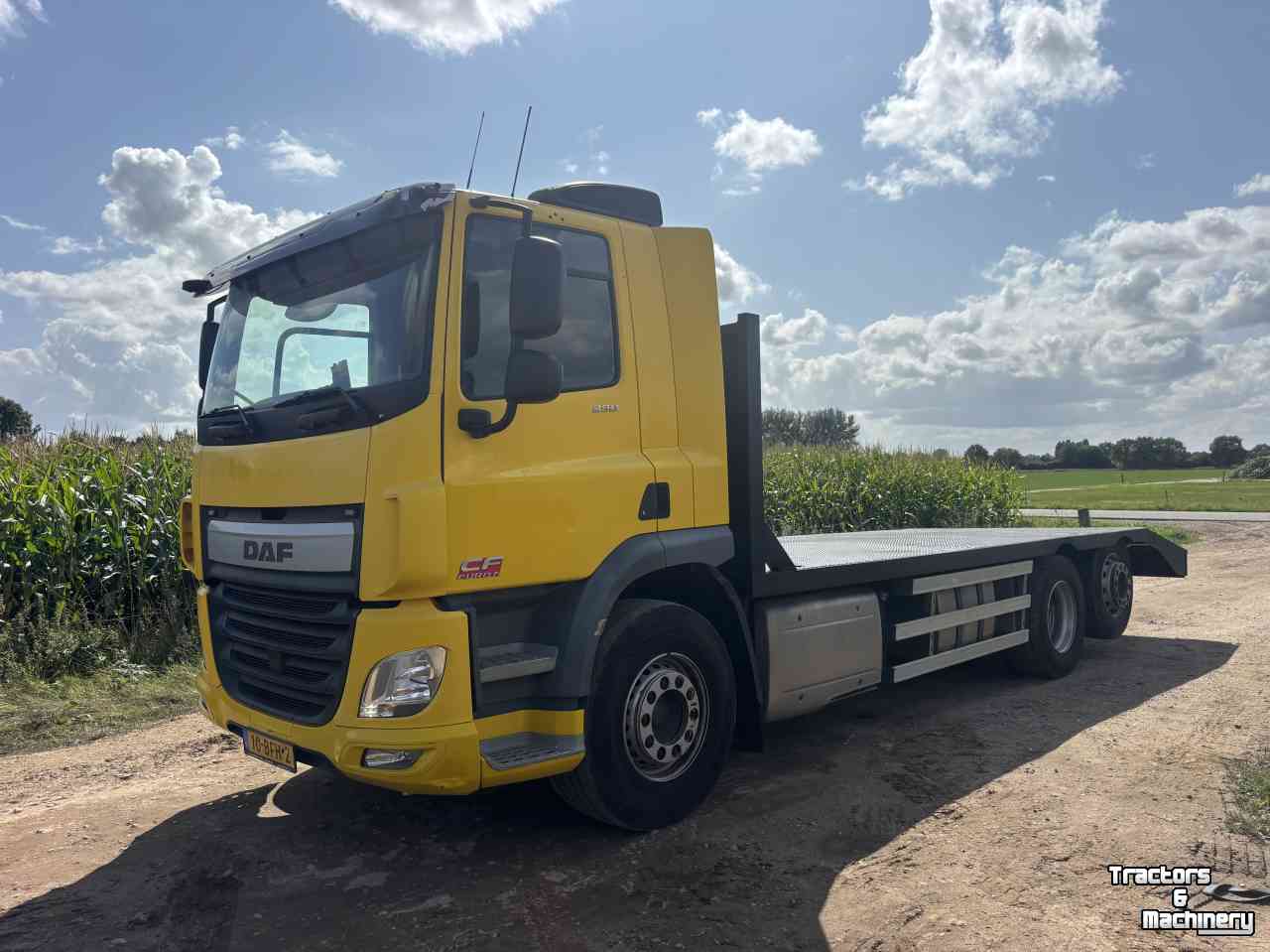 Truck  DAF Oprijwagen vrachtwagen